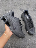 Nike Shox R4