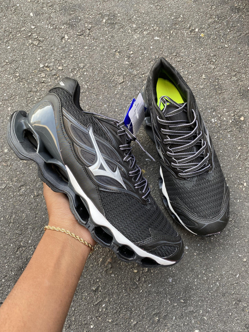 Mizuno Prophecy 11S