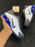 Nike Shox R4