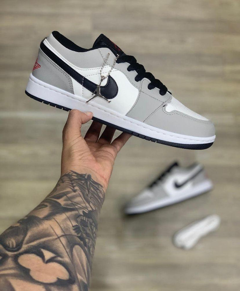 Nike Jordan 1 Low